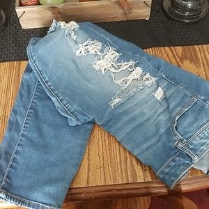 American eagle destructed jeans